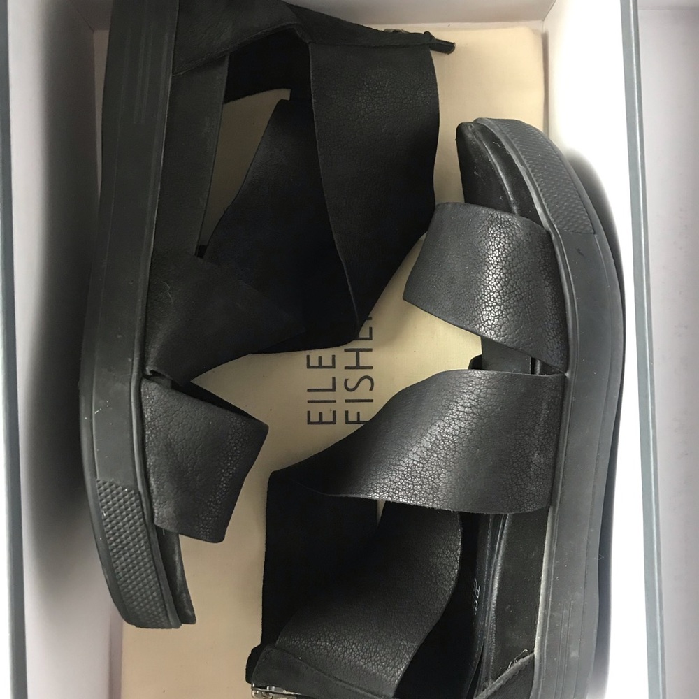 Eileen Fisher Sport Tumbled Nubuck Black Sandal